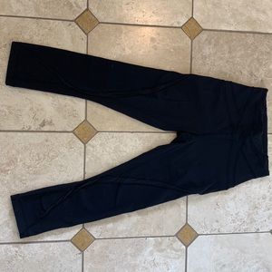 LuluLemon Mid-calf leggings